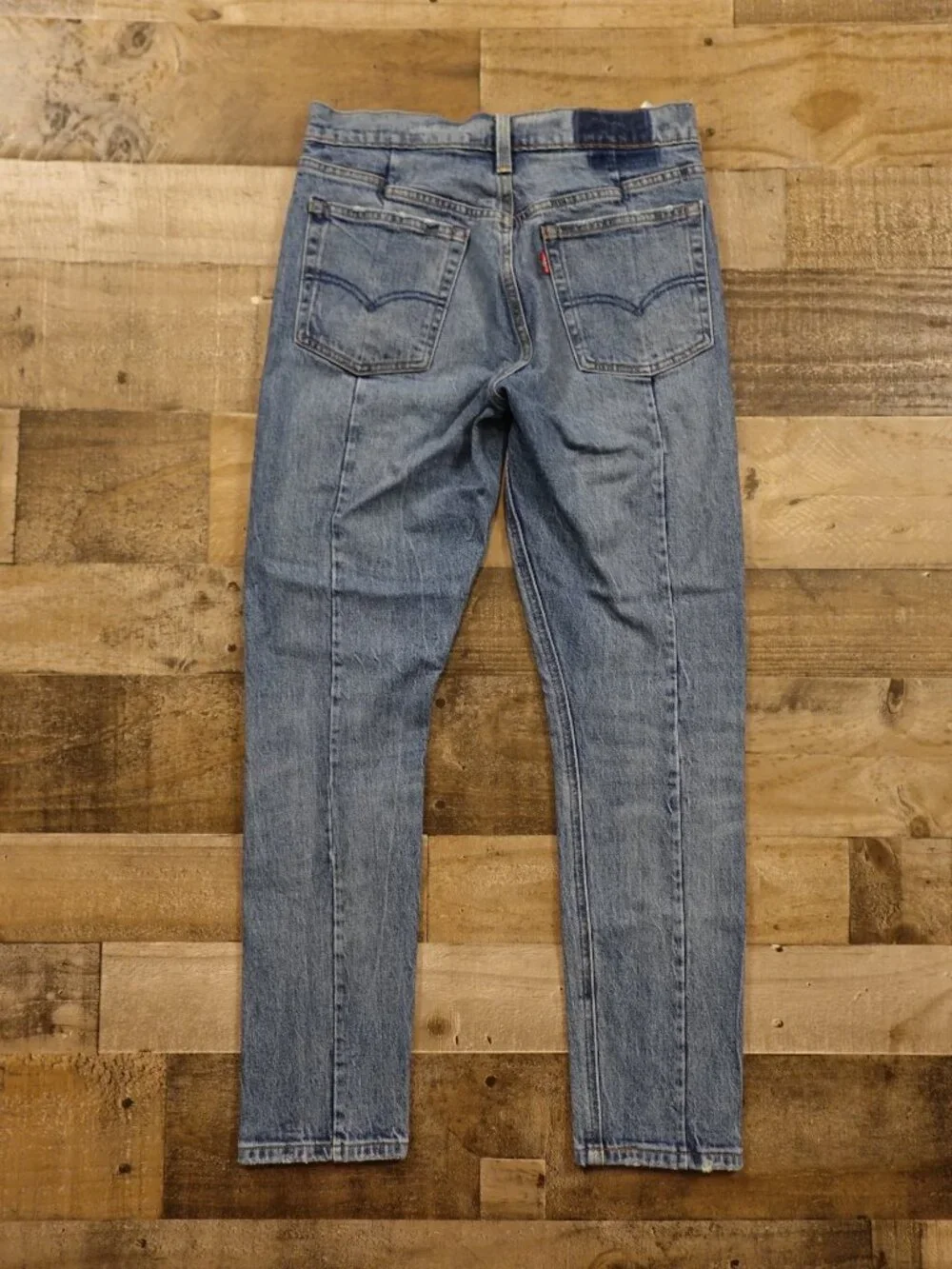 Levi’s Altered 501 Skinny‎ Jeans Women’s 27 Light Wash Distressed Button Fly